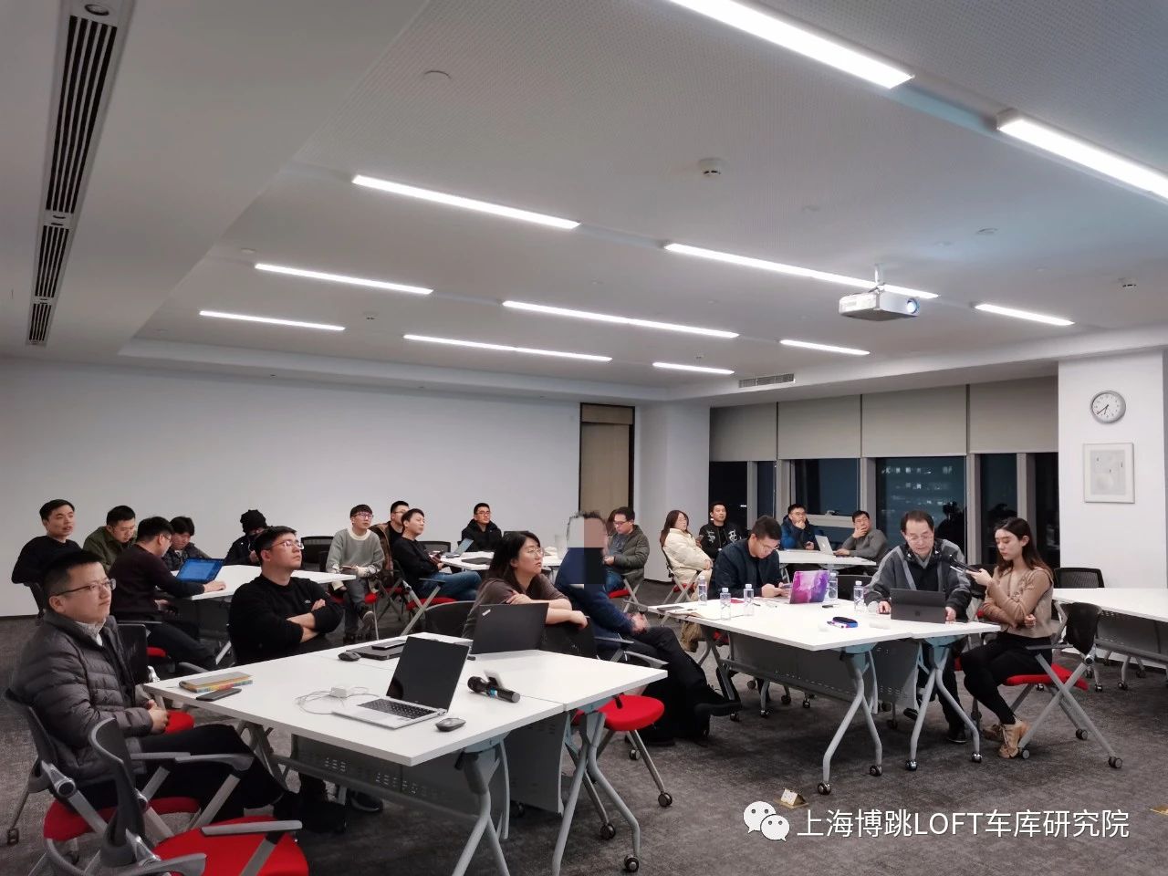 密云杭州LOFT车库专题会